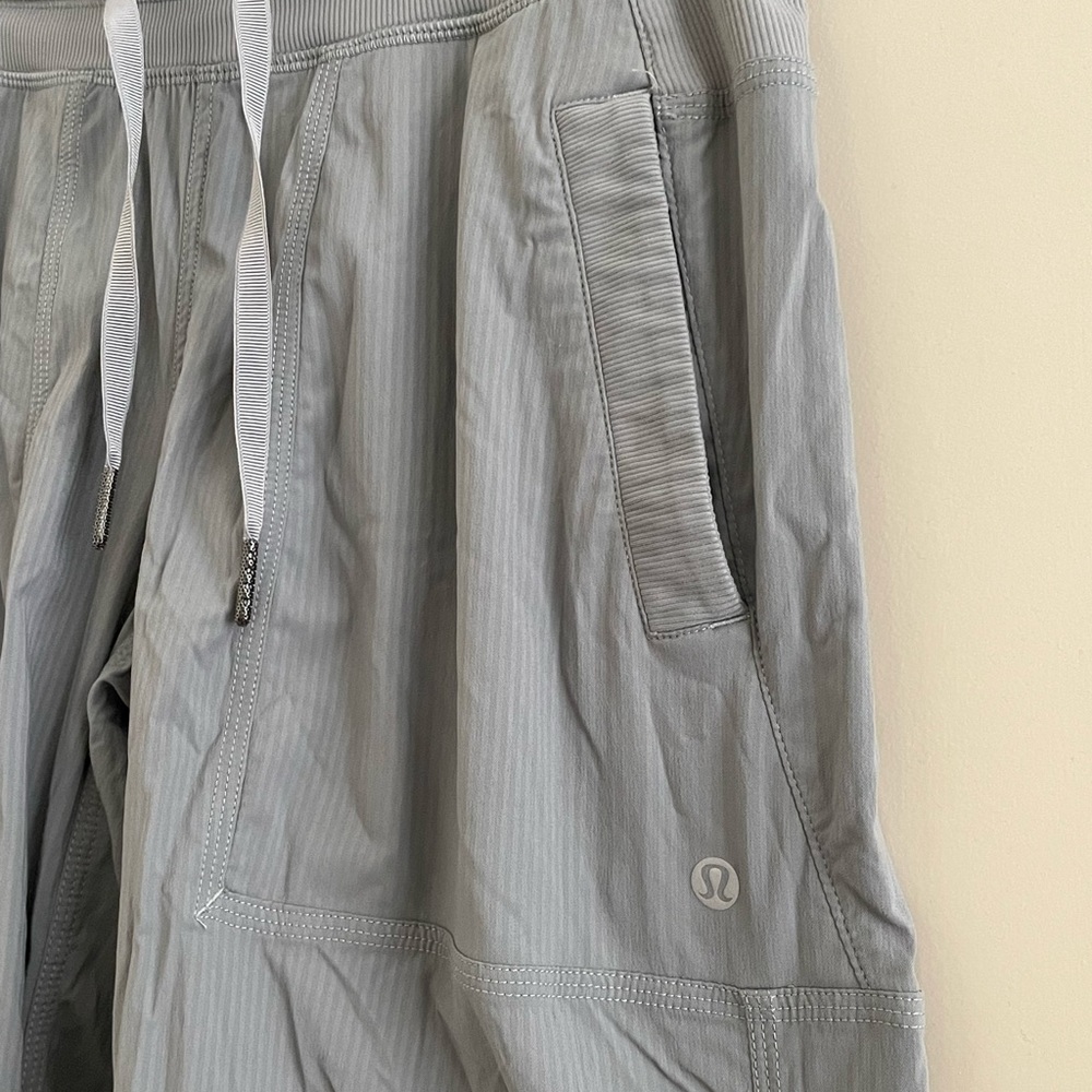 LULU LEMON GRAY JOGGERS